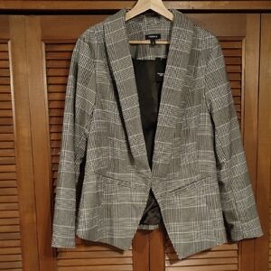 NWT Torrid Monochrome Checkered Blazer